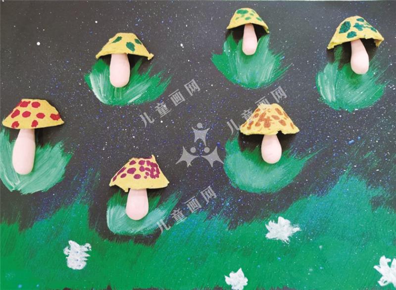 森林里的小蘑菇