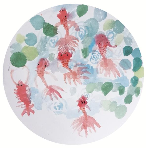 小金鱼在河里游泳